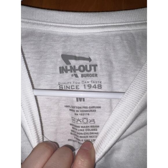 In N Out California Tshirt MD - Picture 3 of 5